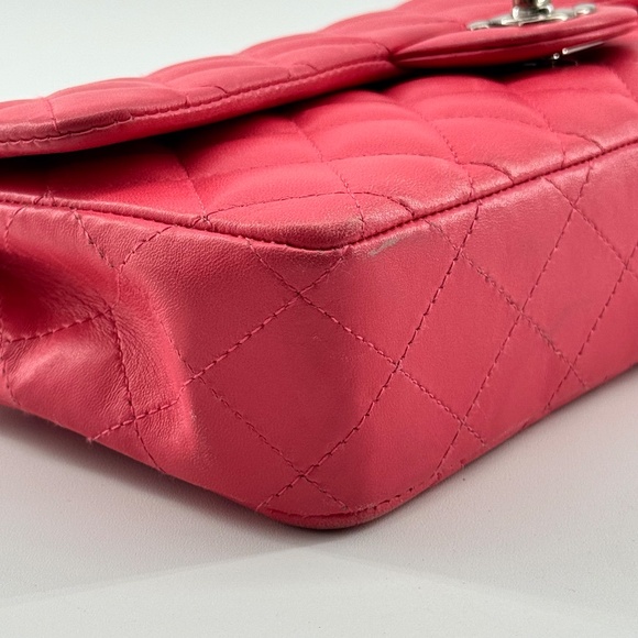 Chanel Classic Flap Shoulder  Bag - Picture 6 of 16